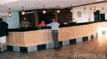 Ialyssos Bay Hotel 9